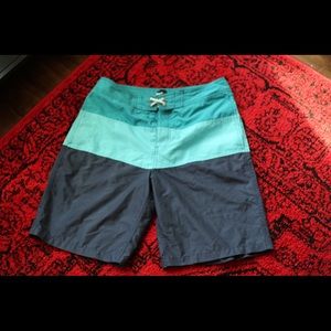 Color block swim trunks